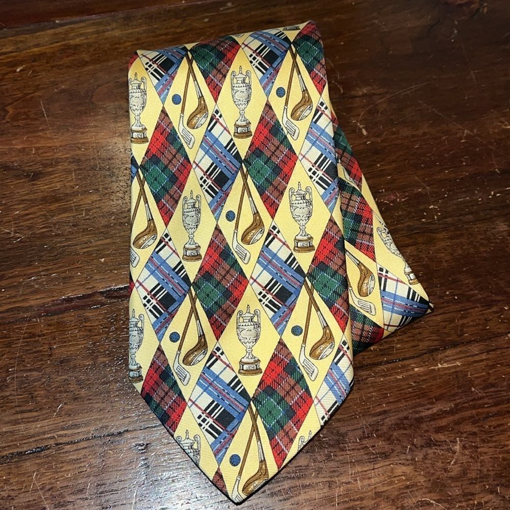 Vintage Burberrys retro golf The British open trophy theme silk neck tie plaid